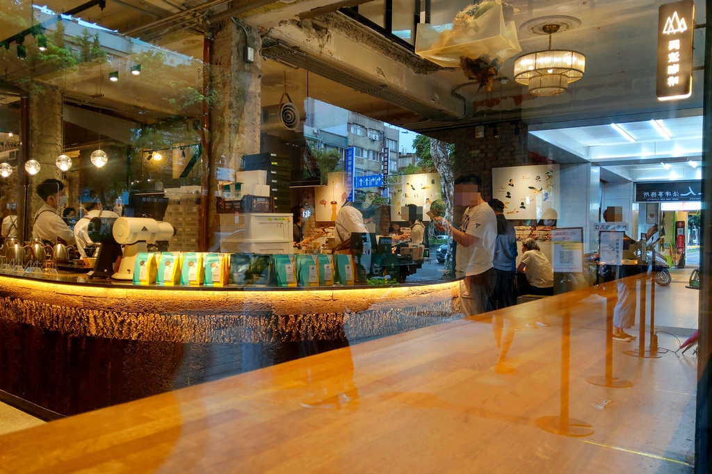 台北喝咖啡(萬華區)｜Sunny cafe，舊鐵路的往日時光，濃濃懷舊風味咖啡館(永久停業)