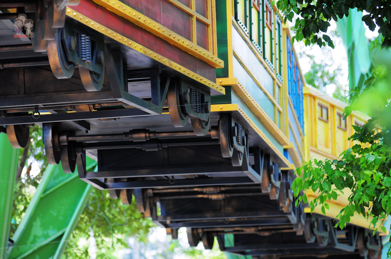 宜蘭市景點｜奔馳在丟丟噹森林裡的幾米飛天列車
