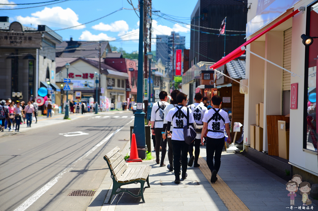 北海道小樽｜夏日風情的堺町散策＋浪漫迷人之童話十字路口