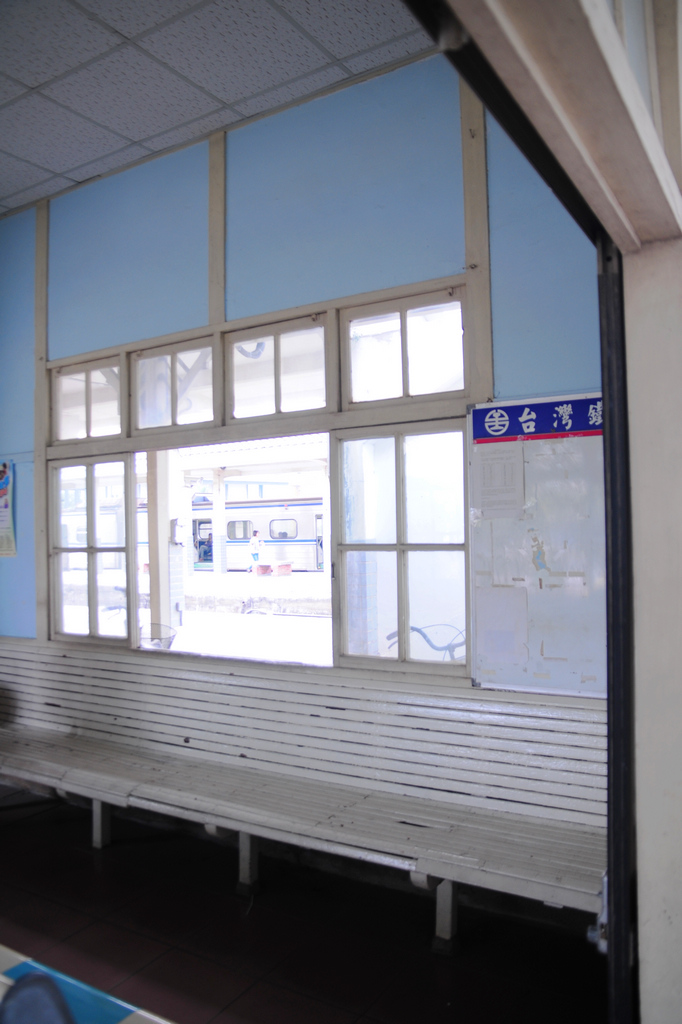 台南後壁｜後壁火車站！滿滿日式風的木造老站房