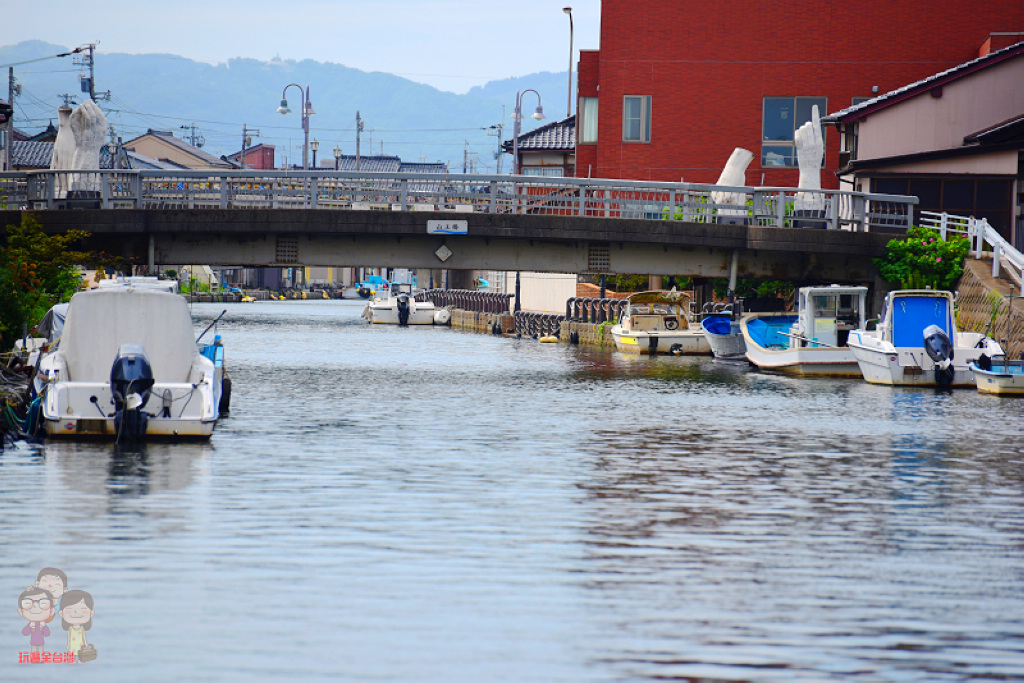 日本富山｜新湊內川散策，沉浸在質樸的日本威尼斯中