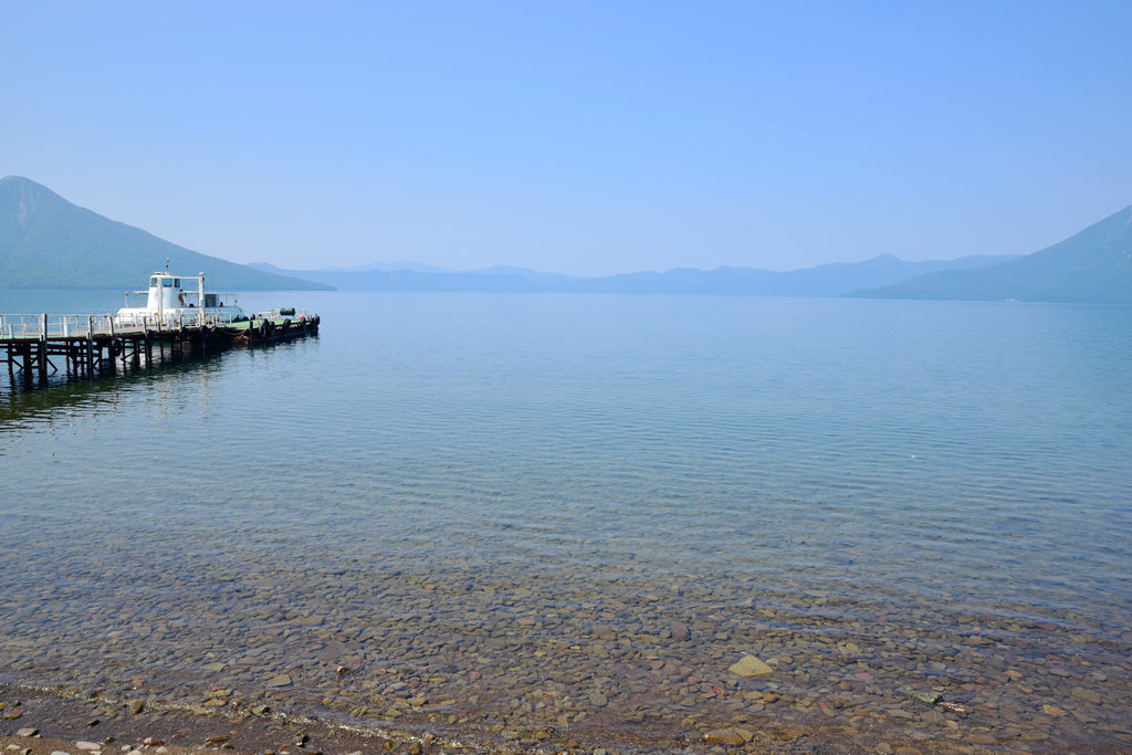 夏日北海道｜群山環繞下的湛藍！四季皆美～支笏湖