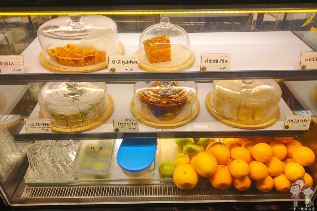 台北吃蛋糕(中正區)｜生活在他方~大人的繪本x咖啡甜品x千層蛋糕店