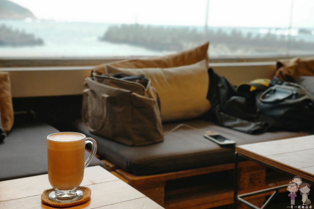 新北萬里喝咖啡｜一粒沙咖啡館：野柳海景x手沖咖啡x手作甜點