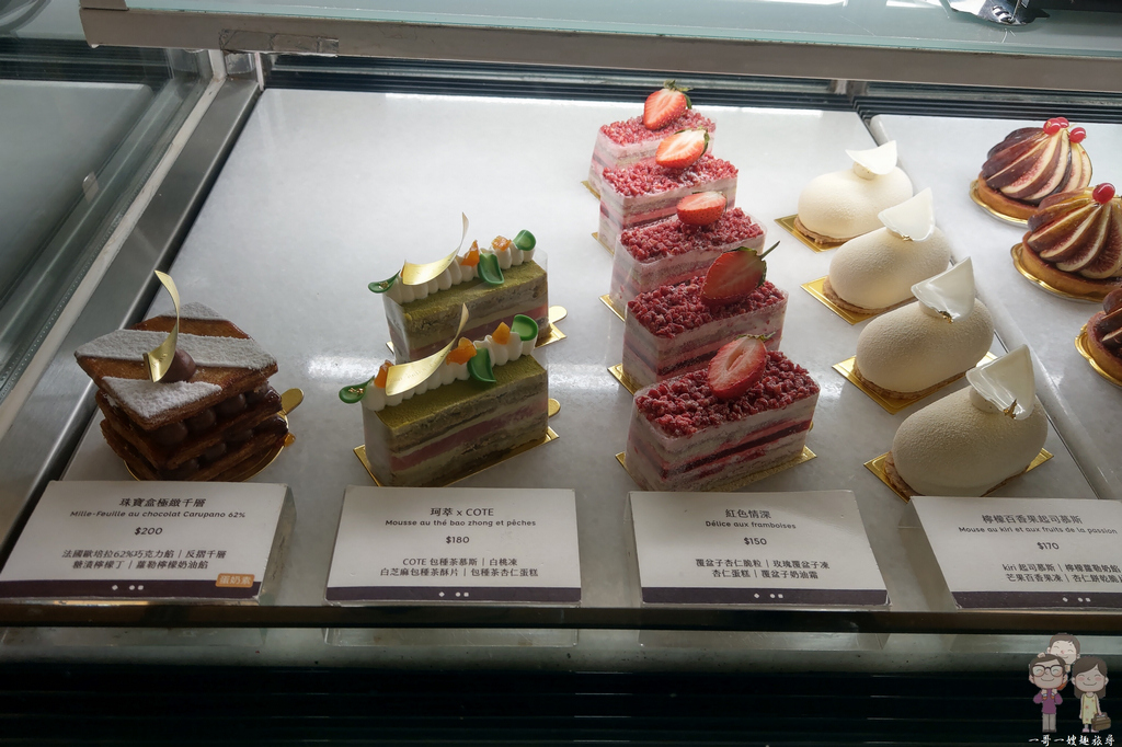 台北吃蛋糕｜艸藴ㄘㄠˇ ㄩㄣˋ ．滿室手作乾燥花的甜品咖啡小店