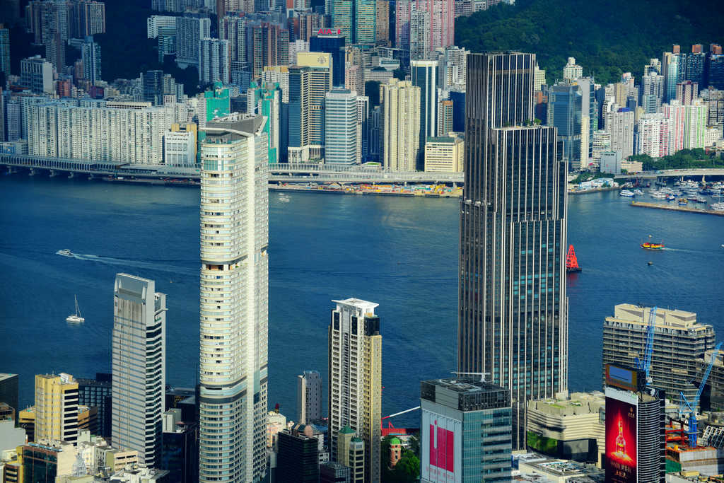 香港九龍｜天際100 香港觀景台(SKY 100)，360度無遮蔽視角，俯瞰全香港高樓美景的最佳去處