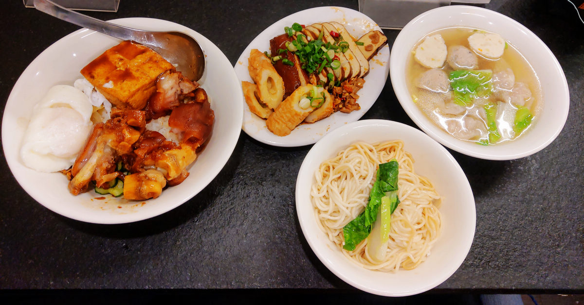 台北萬華美食｜潘記燒肉飯，開店30年的銅板美食，50元讓您吃到有菜有肉又大碗的燒肉飯