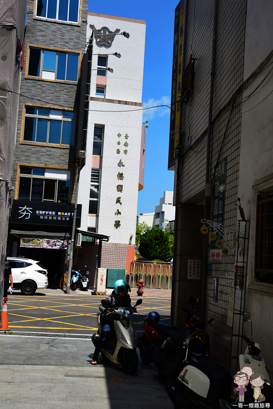 台南中西區｜ 蝸牛巷~漫步巷弄裝文青，散步！就有好風光