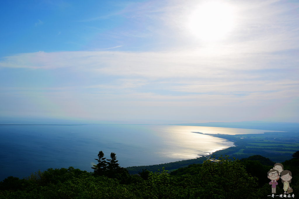 北海道道東佐呂間町｜半湖半海汽水湖，北海道最大．日本第三大的サロマ湖（佐呂間湖），360度無遮蔽展望台，還要小心熊出沒