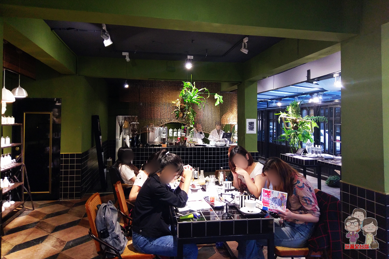 台北喝咖啡(大安區)｜捷運台電大樓站～好氏品牌研究室！像在實驗室裡喝咖啡（永久停業）