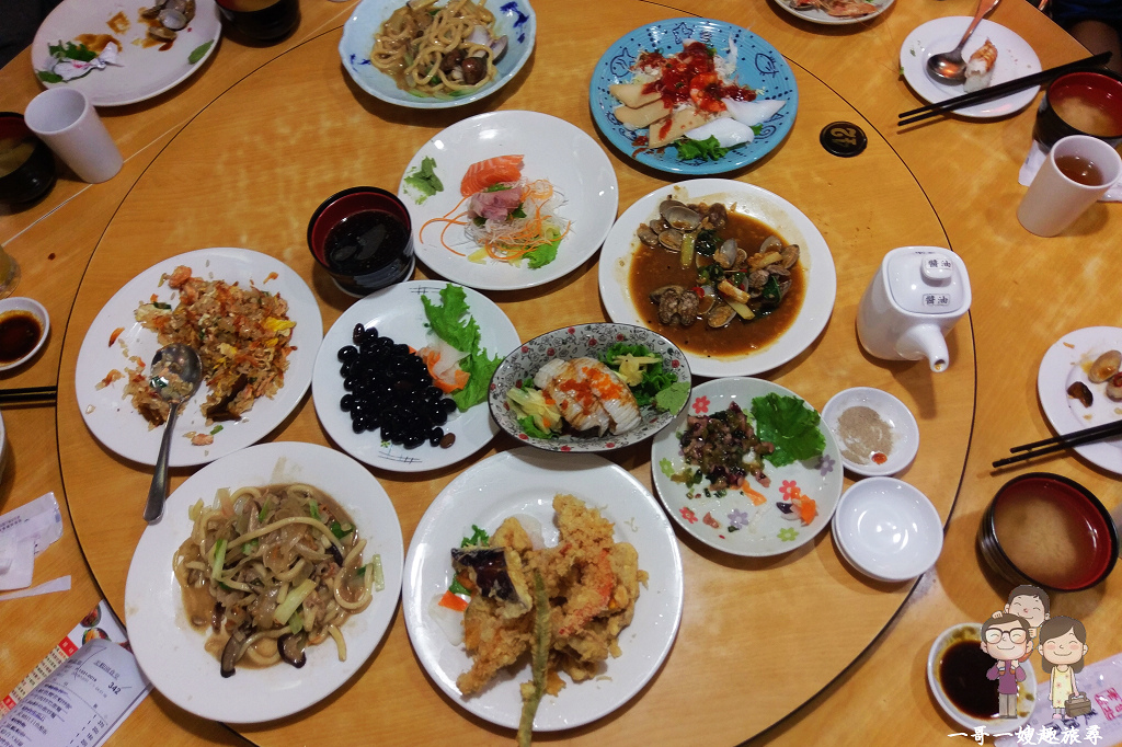 台北萬華美食｜西門町老店！超台式的日本料理，滿滿菜色～美觀園