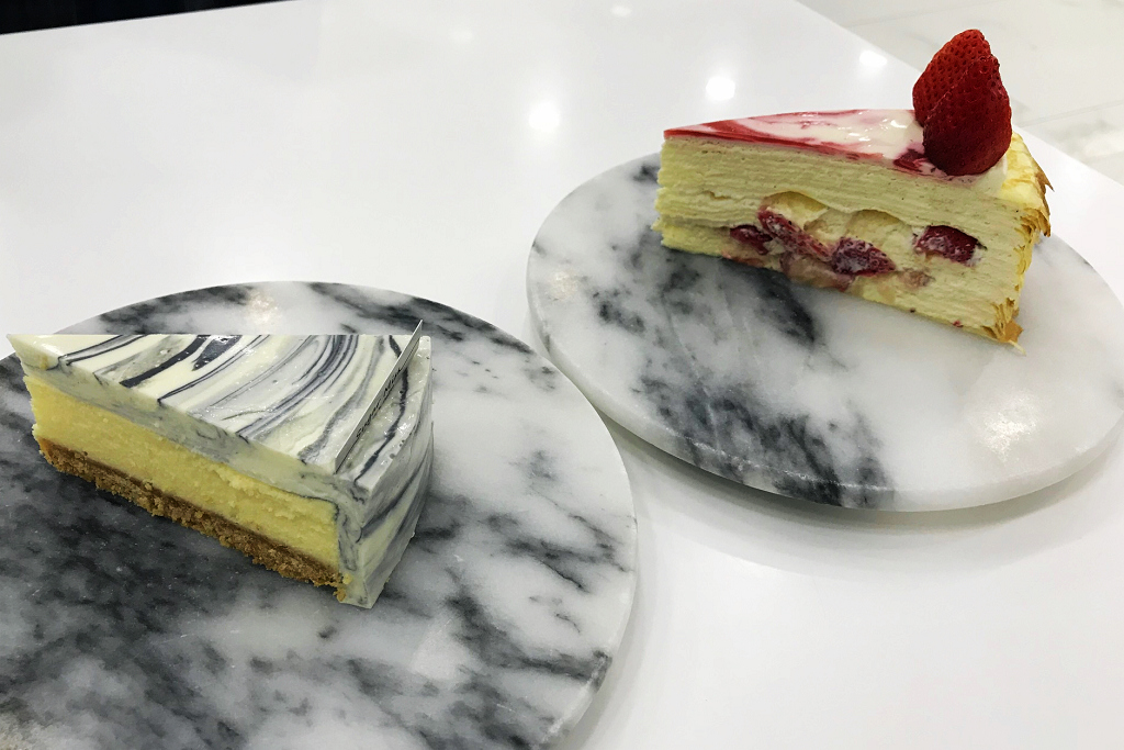 台北吃蛋糕(大安區)｜Sugar Miss (捷運國父紀念館站)，唯美系甜點～好看又好吃的大理石乳酪蛋糕＋季節限定的草莓千層蛋糕