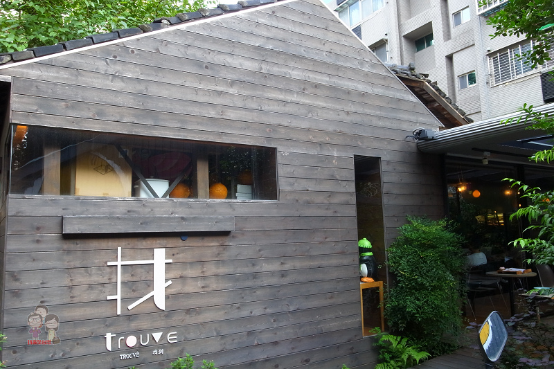 台北喝咖啡(萬華區)｜Sunny cafe，舊鐵路的往日時光，濃濃懷舊風味咖啡館 @嘿!部落!
