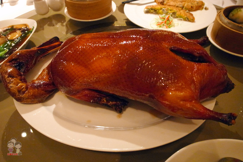 台北吃烤鴨｜國賓飯店粵菜廳～掛爐烤鴨真美味，預約才吃的到