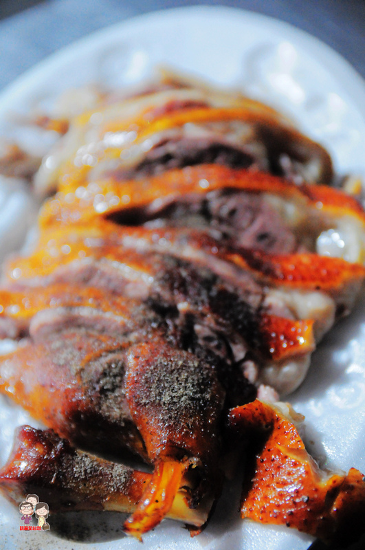 雲林西螺美食｜日賣六百碗．先醃後烤，超美味的福記碳烤鵝肉飯